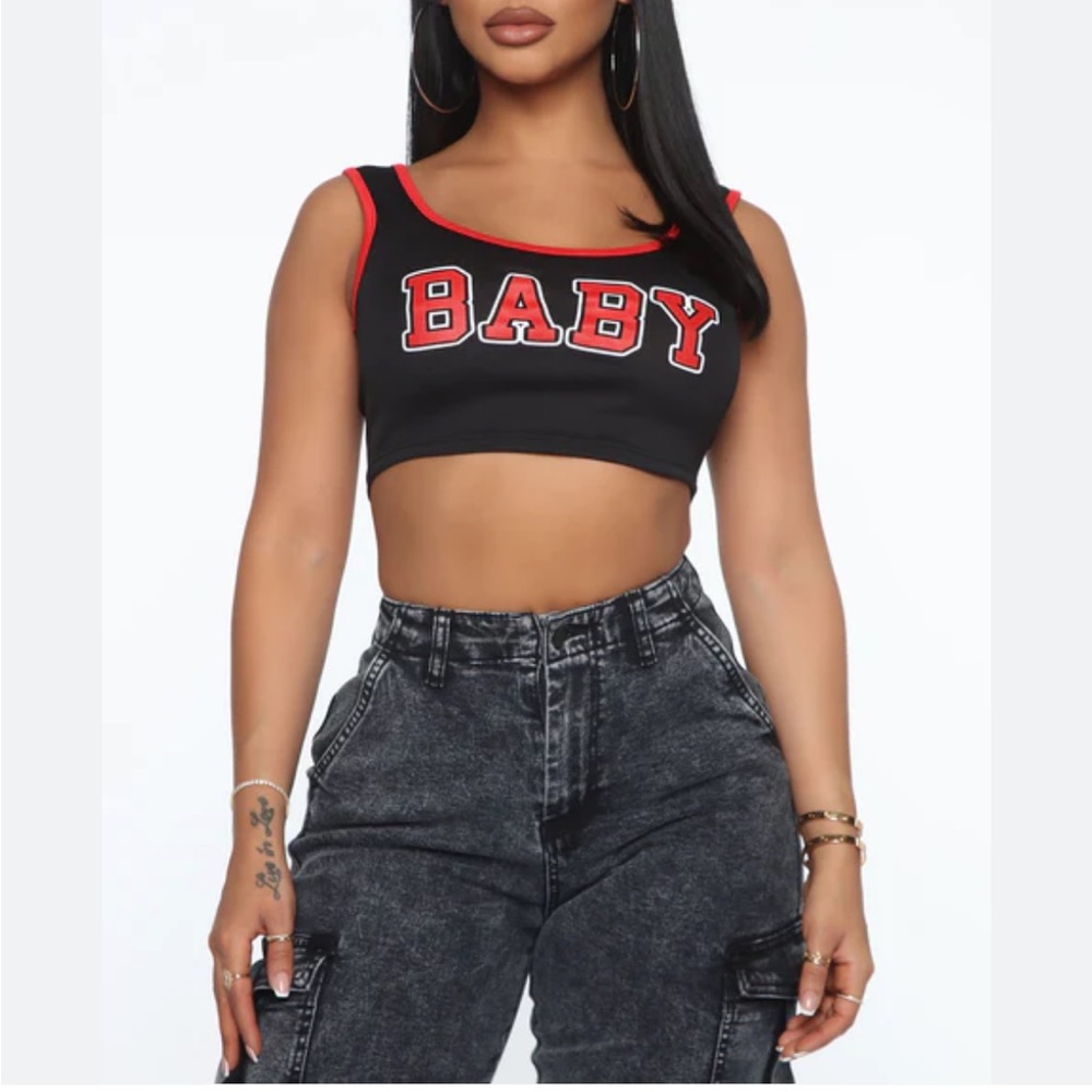 Fashion Nova Sporty Baby Crop Top - Black/Red size XS